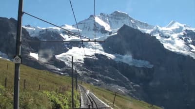 Travel with the train driver through the Jungfrau regio