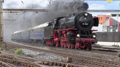 Steam Saturday with the 141R 568 and BR 01.202