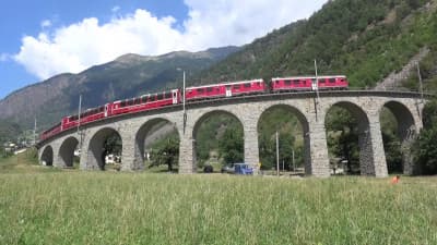 Aflevering 1: Spotten bij de Montebello Kurve, Brusio en Tirano