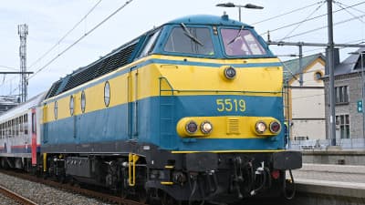 'The Battle of the Bulge' with a historic diesel locomotive