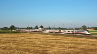 A summer day on the Milano-Genova line  - Part 1
