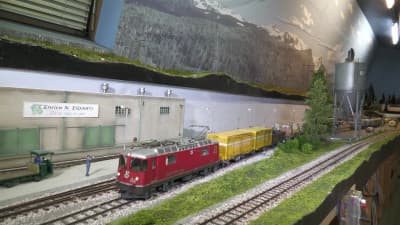Part 1: Freight train from Madulain (CH) to Tirano (I) in Om scale