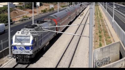 From above: passenger trains in the Central District of Israel
