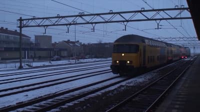 Spotting trains on a winter evening in the Netherlands