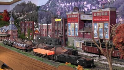 May: B&0 - Pleasant Valley Div - HO scale
