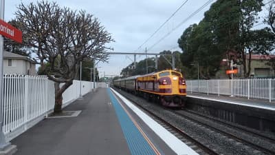 1. Trainspotting at Corrimal and Coniston - 24 & 25th August 2019