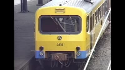 Rail traffic in Groningen (NL) in 1987 and 1989